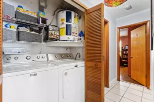 13811 SW 14th St, Miami, FL 33184 - Photo 23