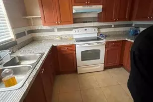 2726 NW 131st St, Opa-Locka, FL 33054 - Photo 1