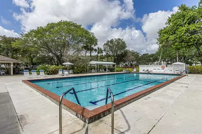 3970 Oaks Clubhouse Dr #407, Pompano Beach, FL 33069 - Photo 27