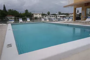 7900 Tatum Waterway Dr, Miami Beach, FL 33141 - Photo 13