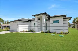 704 Clayton, Lehigh Acres, FL 33972 - Photo 3