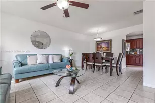16323 SW 97th St, Miami, FL 33196 - Photo 3