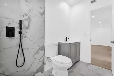 1830 NW 135th St, Miami, FL 33167 - Photo 27