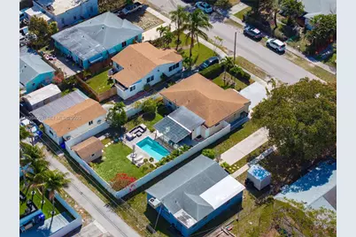 1935 Arthur St, Hollywood, FL 33020 - Photo 33