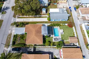 1935 Arthur St, Hollywood, FL 33020 - Photo 31