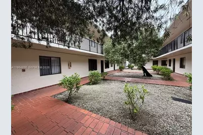 6278 W 22nd Ct #5, Hialeah, FL 33016 - Photo 15