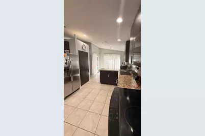 13154 NW 11th St, Pembroke Pines, FL 33028 - Photo 11