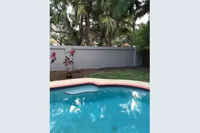 13154 NW 11th St, Pembroke Pines, FL 33028 - Photo 35