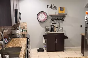 13154 NW 11th St, Pembroke Pines, FL 33028 - Photo 17