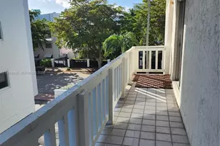 1033 Lenox Ave., Miami Beach, FL 33139 - Photo 13