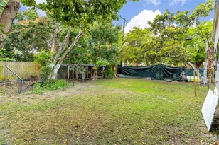 2490 NW 59th St, Miami, FL 33142 - Photo 25