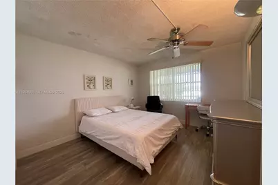 279 Markham M #M, Deerfield Beach, FL 33442 - Photo 15