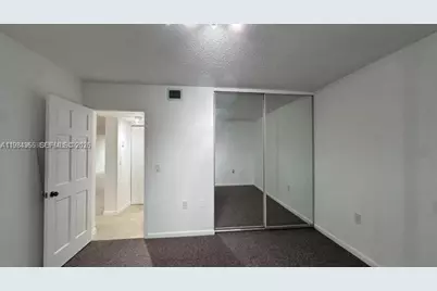 1703 Whitehall Dr #104, Davie, FL 33324 - Photo 9