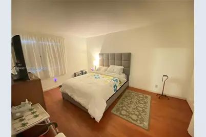 240 Lakeview Dr #308, Weston, FL 33326 - Photo 5