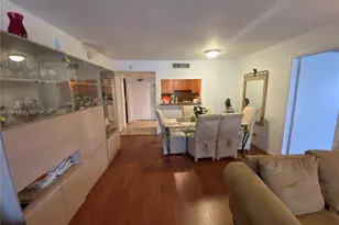 240 Lakeview Dr, Weston, FL 33326 - Photo 11