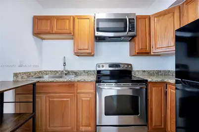 2455 Flamingo Dr #201, Miami Beach, FL 33140 - Photo 5
