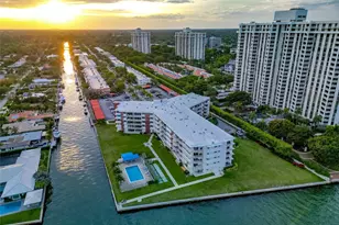 1609 NE 105th St, Miami Shores, FL 33138 - Photo 45