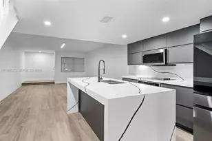 1609 NE 105th St, Miami Shores, FL 33138 - Photo 13