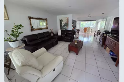 2321 N 57th Ave, Hollywood, FL 33021 - Photo 23