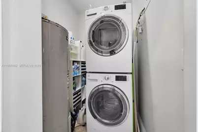 3273 Matilda St, Miami, FL 33133 - Photo 17