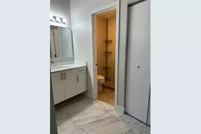 6708 NW 188th Ter, Hialeah, FL 33015 - Photo 7