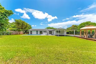 11640 SW 99th Ct, Miami, FL 33176 - Photo 33
