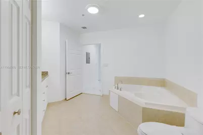 3001 NE 185th St #317, Aventura, FL 33180 - Photo 29