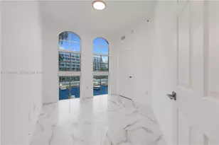 3001 NE 185th St, Aventura, FL 33180 - Photo 15
