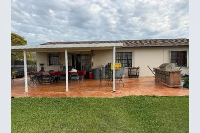 15331 SW 303rd St, Homestead, FL 33033 - Photo 17