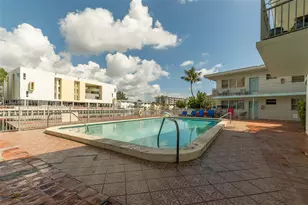 1275 Marseille Dr, Miami Beach, FL 33141 - Photo 15