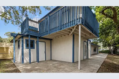 898 NE 39th St, Oakland Park, FL 33334 - Photo 23