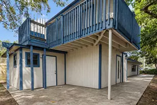 898 NE 39th St, Oakland Park, FL 33334 - Photo 23