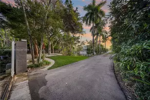 5981 SW 136th St, Pinecrest, FL 33156 - Photo 49