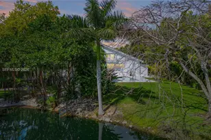 5981 SW 136th St, Pinecrest, FL 33156 - Photo 49