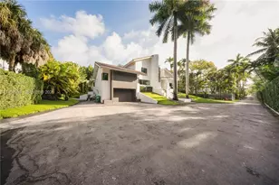 5981 SW 136th St, Pinecrest, FL 33156 - Photo 57