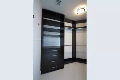 2020 N Bayshore Dr #2204, Miami, FL 33137 - Photo 11