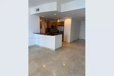 1060 Brickell Ave #4005, Miami, FL 33131 - Photo 9