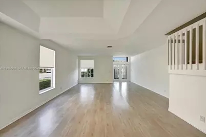 4202 Bahia Isle Cir, Wellington, FL 33449 - Photo 9