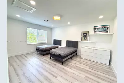 1345 SW 14th Ave, Miami, FL 33145 - Photo 37