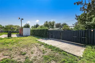 5431 SW 109th Ave, Davie, FL 33328 - Photo 57