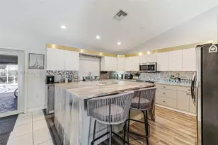 5431 SW 109th Ave, Davie, FL 33328 - Photo 15