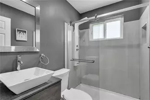 5730 SW 55th St, Davie, FL 33314 - Photo 17