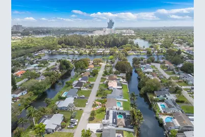 5730 SW 55th St, Davie, FL 33314 - Photo 35