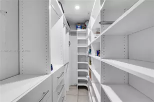 5730 SW 55th St, Davie, FL 33314 - Photo 17