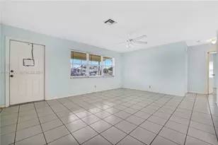 340 SE 4th St, Deerfield Beach, FL 33441 - Photo 31