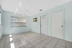 340 SE 4th St, Deerfield Beach, FL 33441 - Photo 27