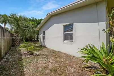340 SE 4th St, Deerfield Beach, FL 33441 - Photo 39