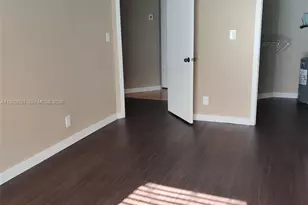 8290 Lake Dr, Doral, FL 33166 - Photo 7