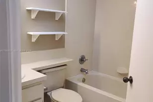 8290 Lake Dr, Doral, FL 33166 - Photo 9