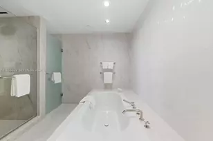 525 N Fort Lauderdale Beach Blvd, Fort Lauderdale, FL 33304 - Photo 23